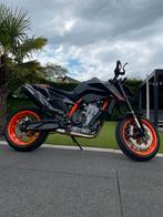 KTM Duke 890R, Motoren, Motoren | KTM, 2 cilinders, 890 cc, Particulier, Meer dan 35 kW
