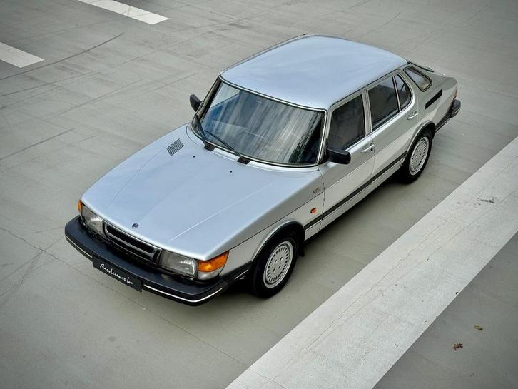 Saab 900 GLi Eerste eigenaar! Platte neus, Auto's, Saab, Bedrijf, Te koop, Saab 900, Lichtmetalen velgen, Metaalkleur, Benzine