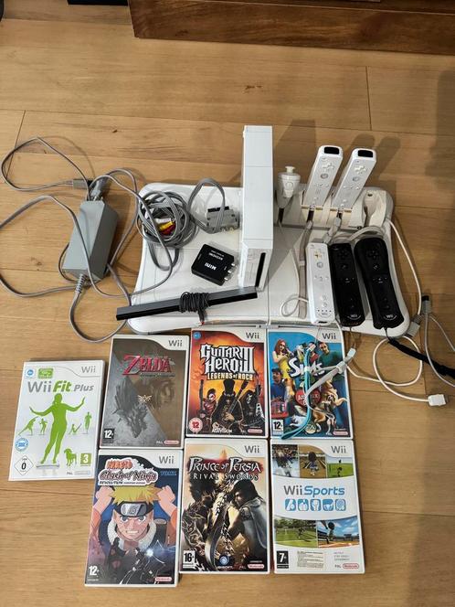 Nintendo Wii big bundle, Games en Spelcomputers, Spelcomputers | Nintendo Wii, Gebruikt, Met 3 controllers of meer, Met games