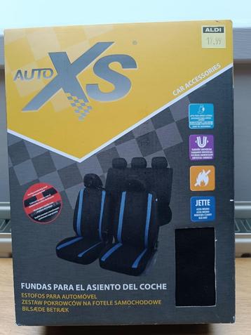 Splinternieuwe set autostoelhoezen beschikbaar voor biedingen