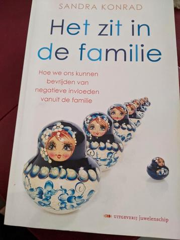 Sandra Konrad - Het zit in de familie beschikbaar voor biedingen