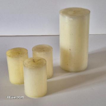 Set nieuwe witte kaarsen, 3 kleine en 1 grote en 1 grote beschikbaar voor biedingen