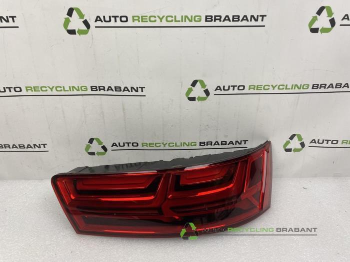 Feu arrière droit d'un Audi Q7, Autos : Pièces & Accessoires, Éclairage, Utilisé, 3 mois de garantie, Enlèvement ou Envoi