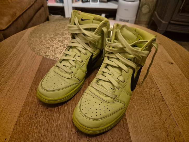 Nike Dunk High Ambush Flash Lime size-39, Sport en Fitness, Tennis, Zo goed als nieuw, Nike, Ophalen