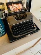 Underwood vintage typemachine: Opruiming!, Comme neuf, Enlèvement ou Envoi