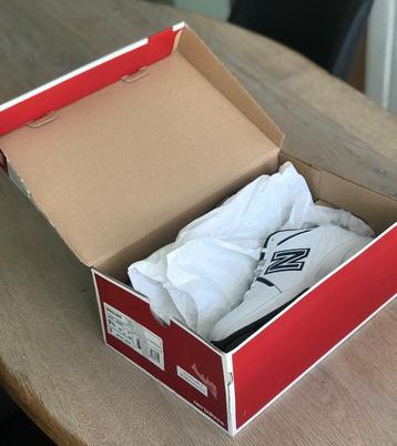 Sportschoenen New Balance MX624WN White / Navy  beschikbaar voor biedingen