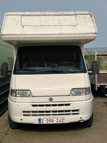 Mobilhome 7 personen, Caravans en Kamperen, Mobilhomes, Integraal, Diesel, Particulier, Meer dan 6