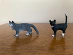 2 poezen, merk Schleich, Ophalen of Verzenden, Zo goed als nieuw, Hond of Kat, Beeldje of Figuurtje
