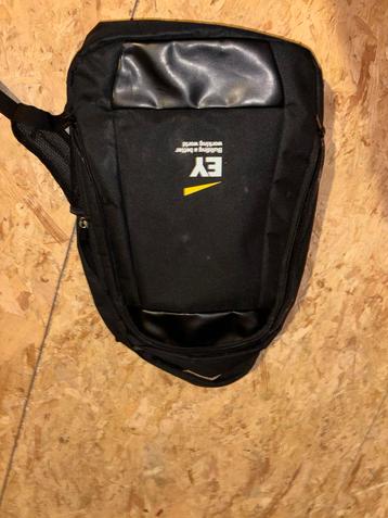 Rugzak, Handtassen en Accessoires, Tassen | Rugtassen, Ophalen, Zo goed als nieuw