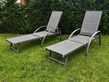 2 x ligbed, ligstoel opvouwbaar,  grijs aluminium  beschikbaar voor biedingen