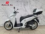 Honda SH 350 (bj 2022), Motoren, Scooter, Bedrijf, 350 cc, 12 t/m 35 kW