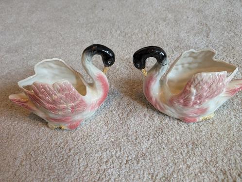 Franse Majolica Swan 1990  white & pink, Antiek en Kunst, Antiek | Keramiek en Aardewerk, Ophalen of Verzenden