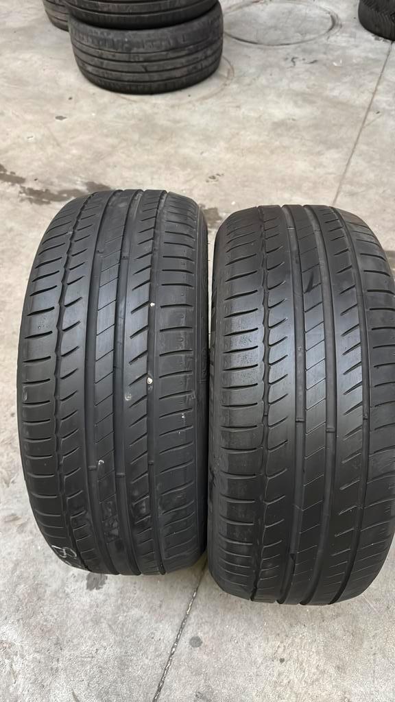 2255516 225/55/16 225/55R16 marque d'été Michelin, Vêtements | Femmes, Vestes | Été, Enlèvement