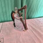 Beeldje "Vrouw met harp", Ophalen, Gebruikt, Mens