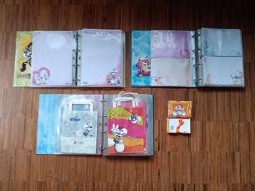 Drie goed gevulde verzamelmappen van Diddl.  beschikbaar voor biedingen