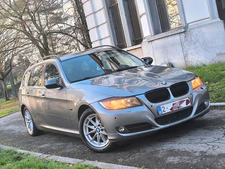 BMW 318d E91 elle est prête à immatriculée, Auto-onderdelen, Motor en Toebehoren, BMW, Ophalen of Verzenden