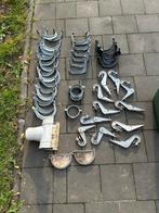 Lot ophangbeugels, Doe-het-zelf en Bouw, Buizen en Afvoer, Ophalen, Zo goed als nieuw, Dakgoot