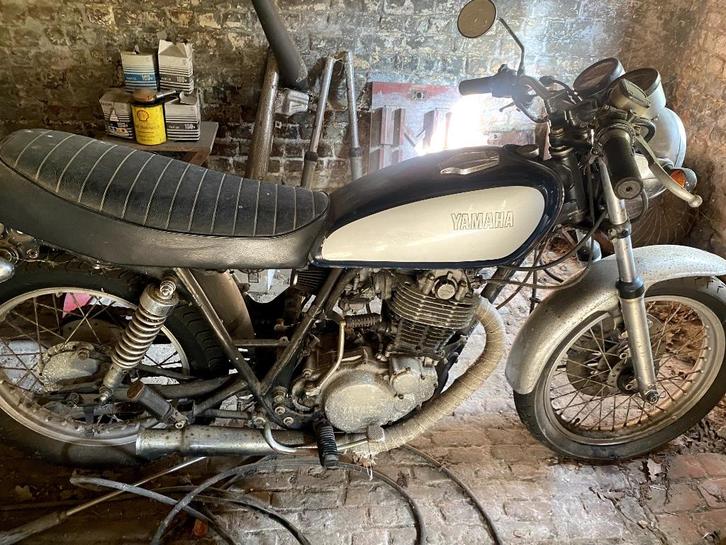 Twee SR 500 oldtimers "schuurstaanders" te koop, Motoren, Motoren | Yamaha, Particulier, Naked bike, 1 cilinder, Ophalen