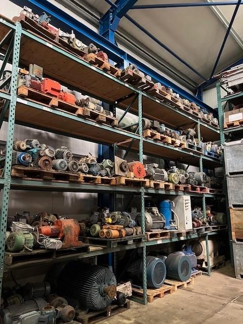 2164. Elektromotoren / Vertragingsmotor / motor, Zakelijke goederen, Stock en Retail | Partijen goederen, Ophalen