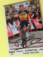 Wielerkaart 2023 team quick step remco evenepoel signe, Sport en Fitness, Wielrennen, Verzenden