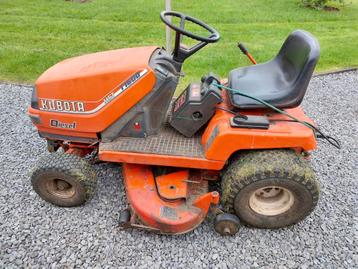 Tracteur tondeuse Kubota T1600H