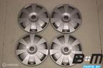 Set 16 inch originele wieldoppen Audi A3 8V 8V0601147C, Auto-onderdelen, Gebruikt, Band(en)
