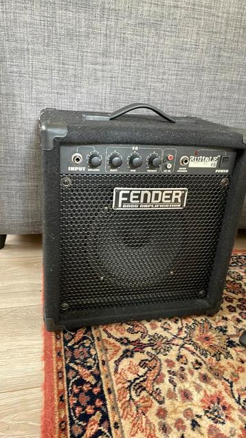 Fender Rumble 15