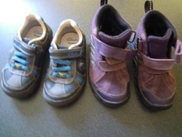 Clarks Dinosaurus schoentjes Mt 24 en hoge sneakers beschikbaar voor biedingen