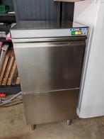 Professioneel keuken materiaal., Ophalen