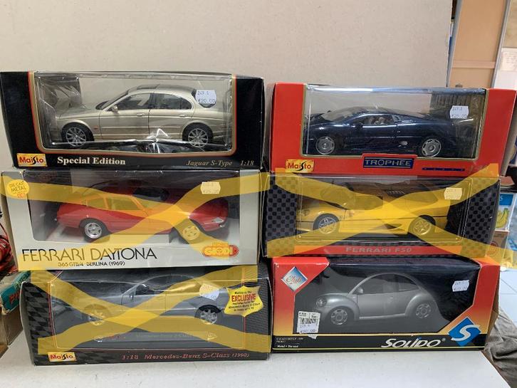 Maisto Solido 1/18 : Ferrari, Jaguar, New Beetle,..., Hobby & Loisirs créatifs, Voitures miniatures | 1:18, Maisto, Enlèvement