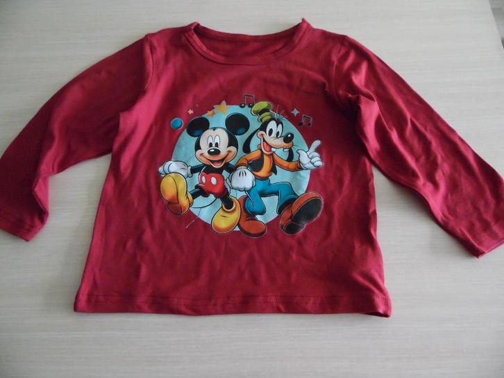 DISNEY MICKEY DINGO T-SHIRT MET LANGE MOUWEN NIEUW, Kinderen en Baby's, Kinderkleding | Maat 104, Nieuw, Jongen, Shirt of Longsleeve