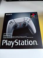 PS5 DualSense Controller 30th Anniversary Limited Edition, Ophalen, Zo goed als nieuw, Controller