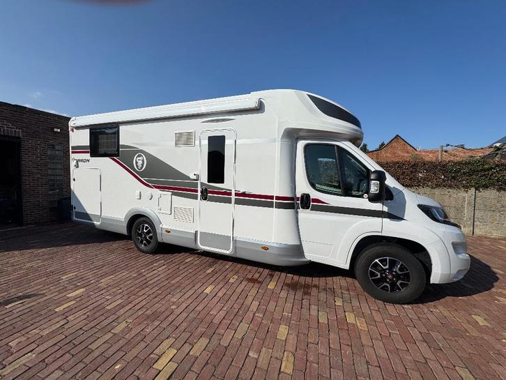Elnagh Baron 573 met tal van opties - NIEUWSTAAT, Caravans en Kamperen, Mobilhomes, Particulier, tot en met 6, Half-integraal