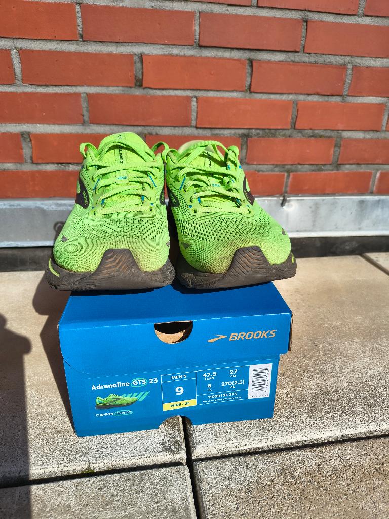 Brooks Adrenaline 23 GTS. T42.5, Autres marques, Course à pied, Chaussures de course à pied, Enlèvement