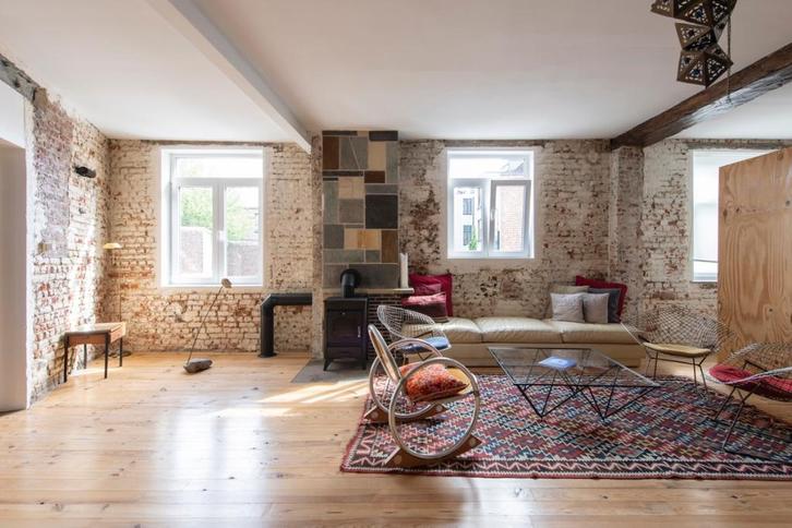 Atelier avec activité productive à vendre, Immo, Étranger, Belgique ou Luxembourg, Autres types, Ville