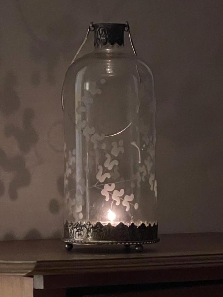 Grand photophore en verre gravé, Maison & Meubles, Accessoires pour la Maison | Bougeoirs & Bougies, Comme neuf, Métal, Enlèvement