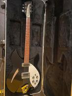 Rickenbacker 330 black and white, Musique & Instruments, Instruments à corde | Guitares | Électriques, Enlèvement, Utilisé, Semi-solid body