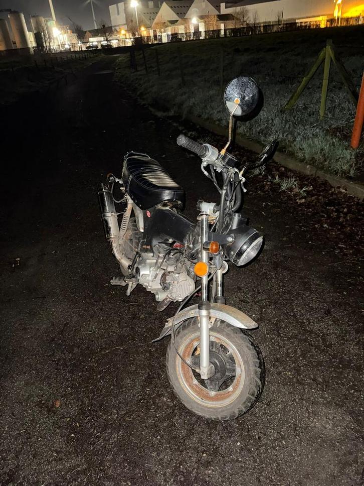 Dax a klassen tekoop of te ruil, Vélos & Vélomoteurs, Cyclomoteurs | Marques Autre, Comme neuf, Classe A (25 km/h), Enlèvement ou Envoi