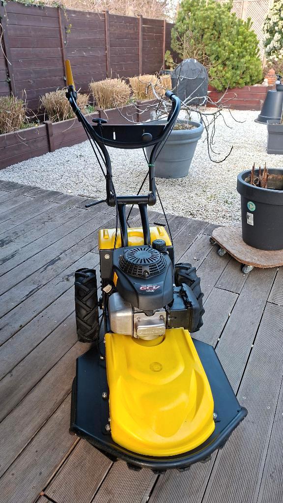 Débroussailleuse RL 115 H, Jardin & Terrasse, Débroussailleuses, Comme neuf, Essence, 50 cm ou plus, Enlèvement