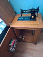 Antieke Singer-naaimachine, in prima staat. Gerenoveerd., Antiquités & Art, Antiquités | Machines à coudre, Enlèvement