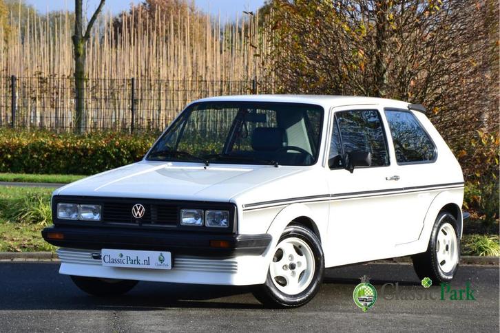 Volkswagen Golf GTS (bj 1983), Auto's, Oldtimers, Bedrijf, Te koop, Volkswagen, Benzine, Stadsauto, 3 deurs, Handgeschakeld, Wit