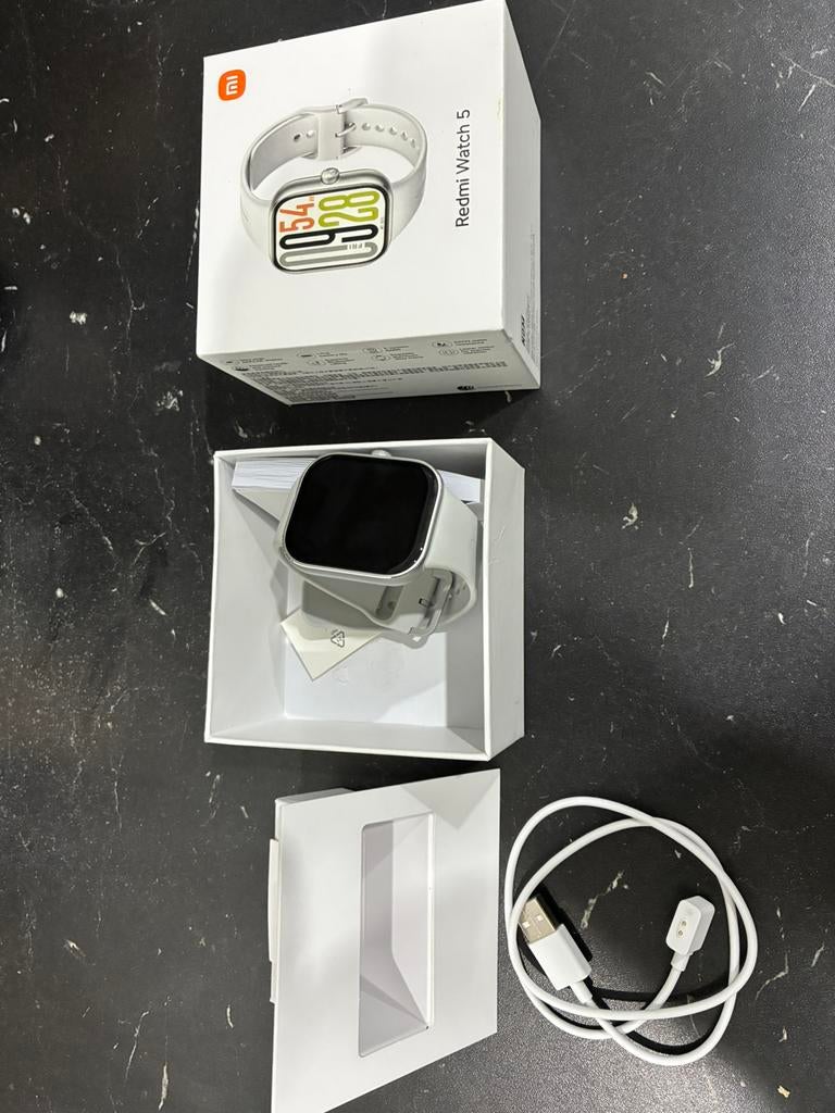 Redmiwatch 5, bieden vanaf €40, Ophalen, Zo goed als nieuw