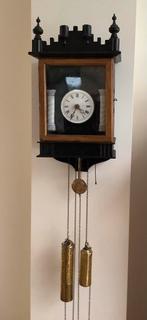 Antieke wandklok met gewichten – karaktervol stuk, Antiek en Kunst, Antiek | Klokken, Ophalen