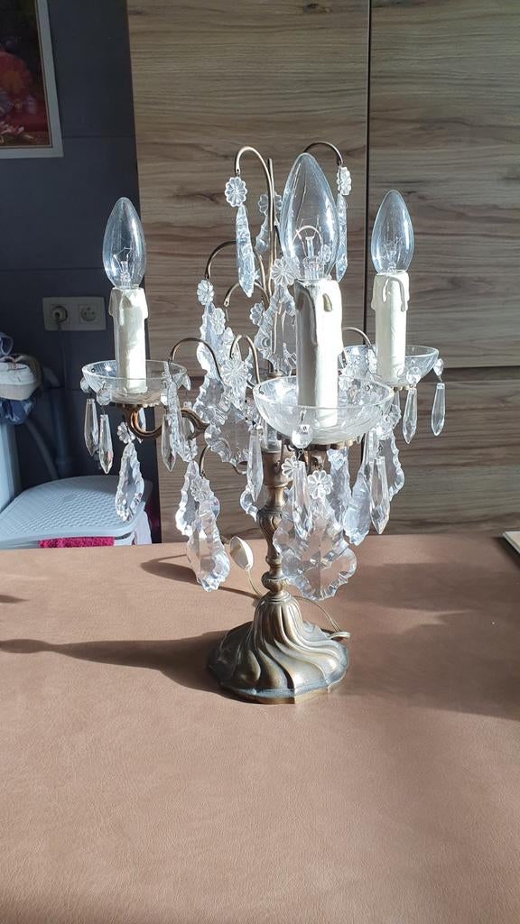 Bougeoir en cristal, Enlèvement, Cristal