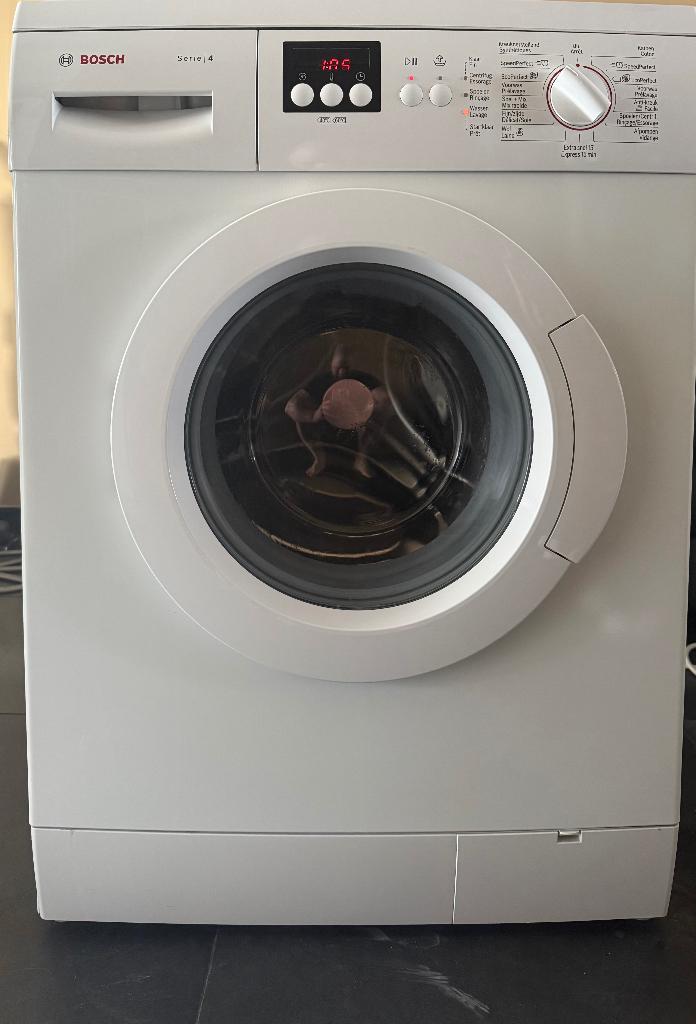Bosch wasmachine Serie 4, Elektronische apparatuur, Ophalen, 6 tot 8 kg, Gebruikt, Voorlader
