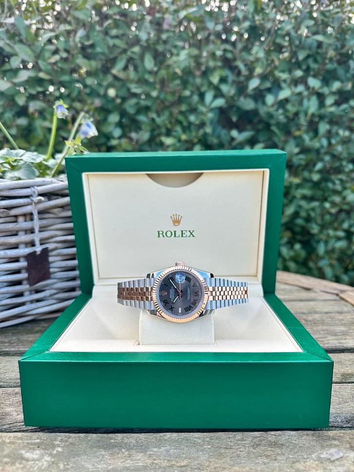 Rolex Datejust bicolore « Wimbledon », Bijoux, Sacs & Beauté, Montres | Hommes, Neuf, Rolex, Or, Enlèvement ou Envoi