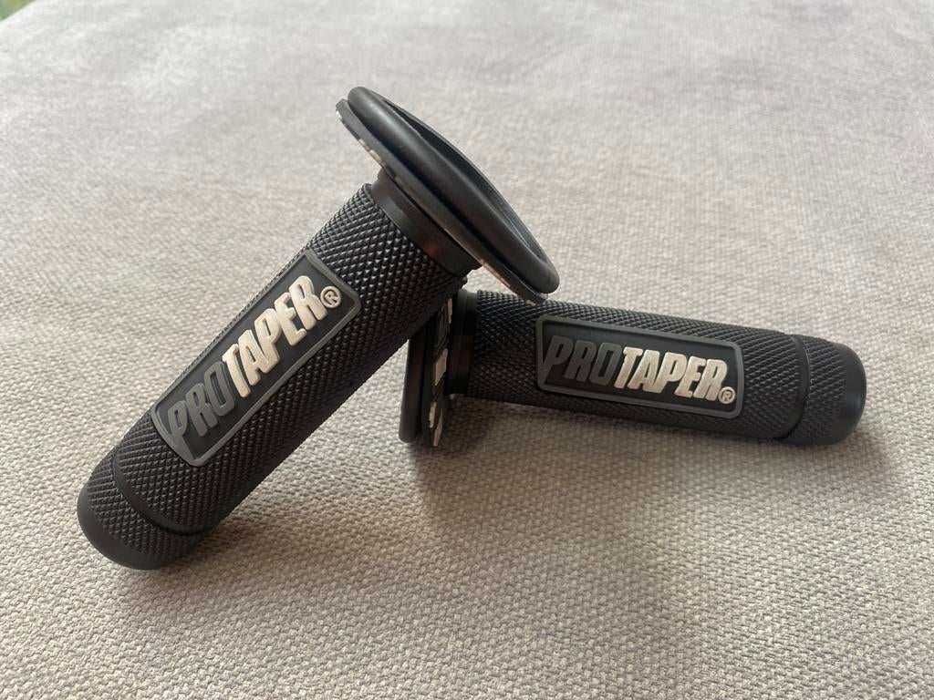 Handvaten / Grips scooter en Brommer ( NIEUW), Ophalen, Nieuw