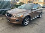 Volvo XC60 XC60 2.4 D3 AWD Ocean Race Geartronic, Auto's, Euro 5, Beige, Bruin, Parkeersensor