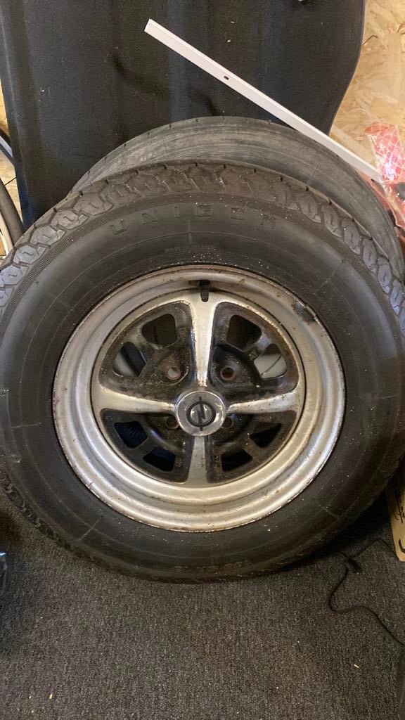 Opel wiel oldtimer, Ophalen of Verzenden