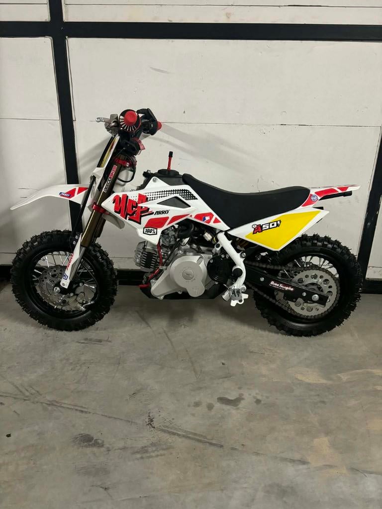 Ycf50 Nieuwstaat, Enlèvement